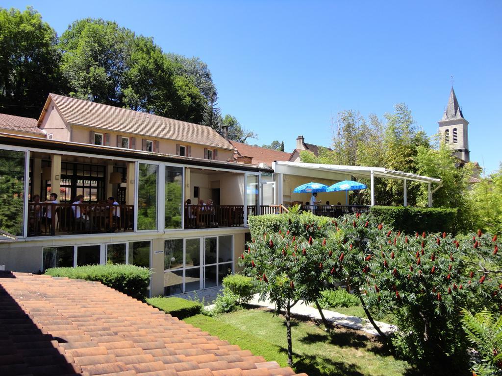 Hotel Restaurant Les Falaises Bouzies Bagian luar foto
